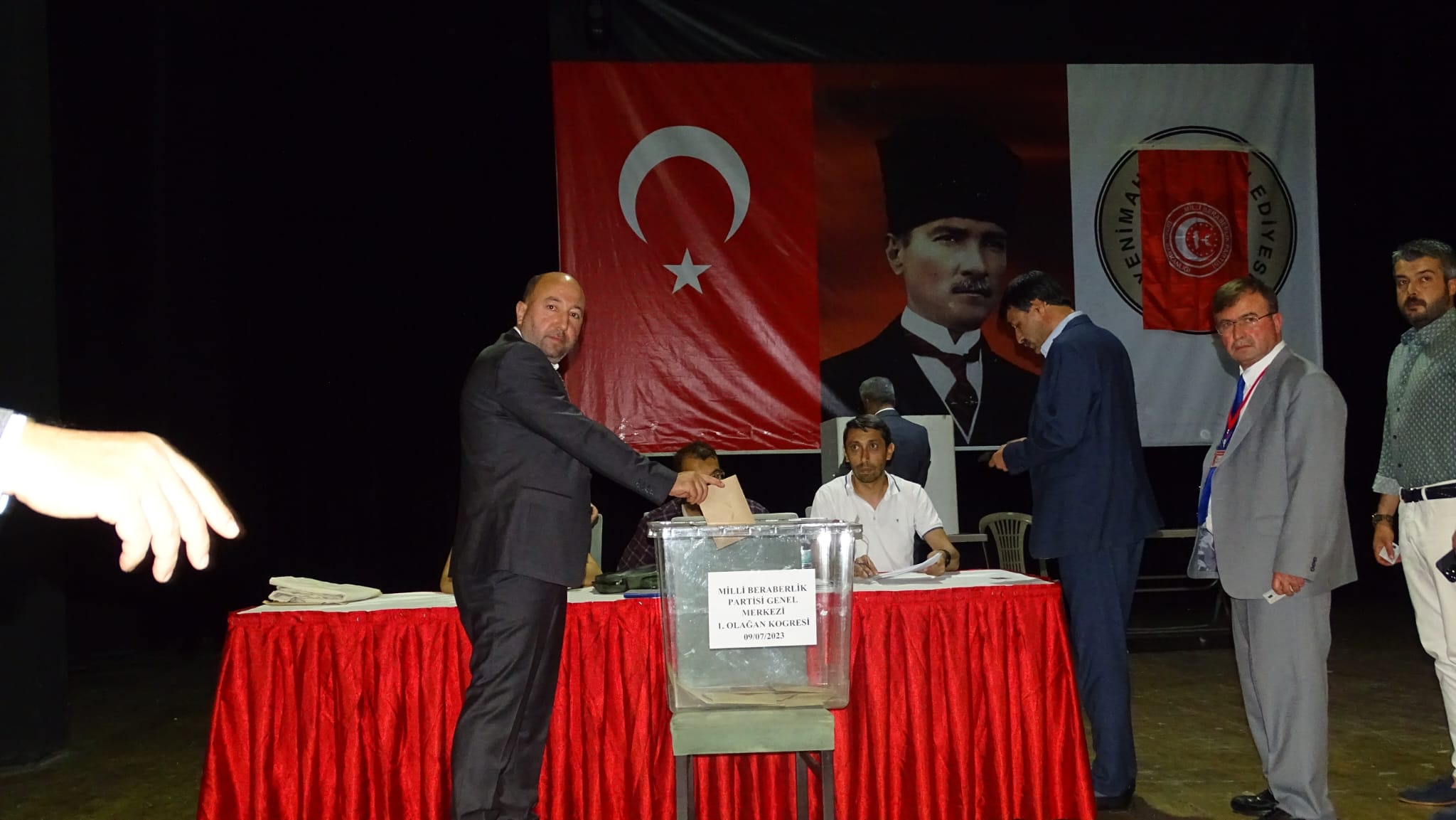 09864da7-de3b-4449-8b5a-aedd6c2096e3