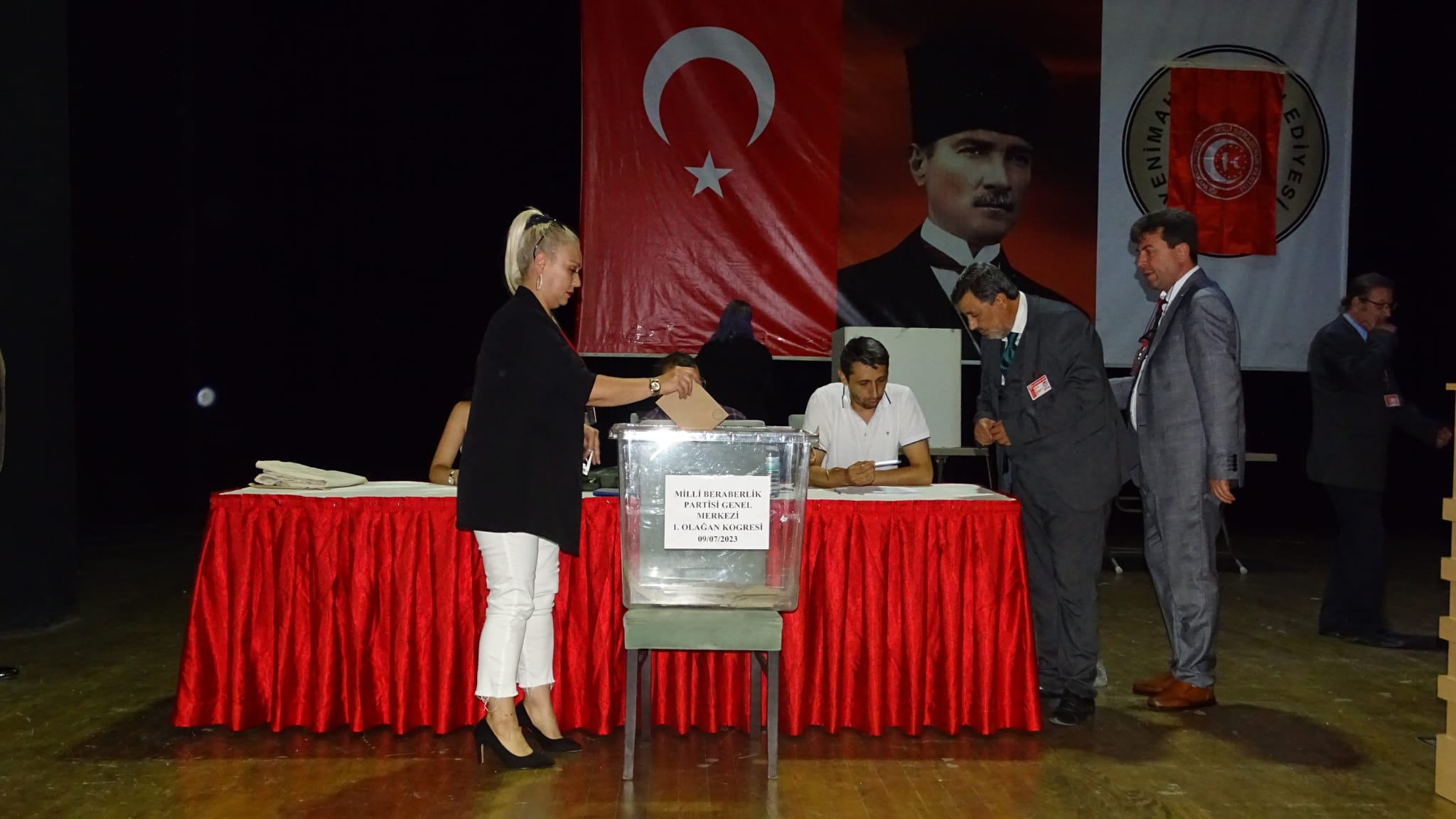 69d7d2b6-f3fc-4697-a481-c2e6214fbf3c