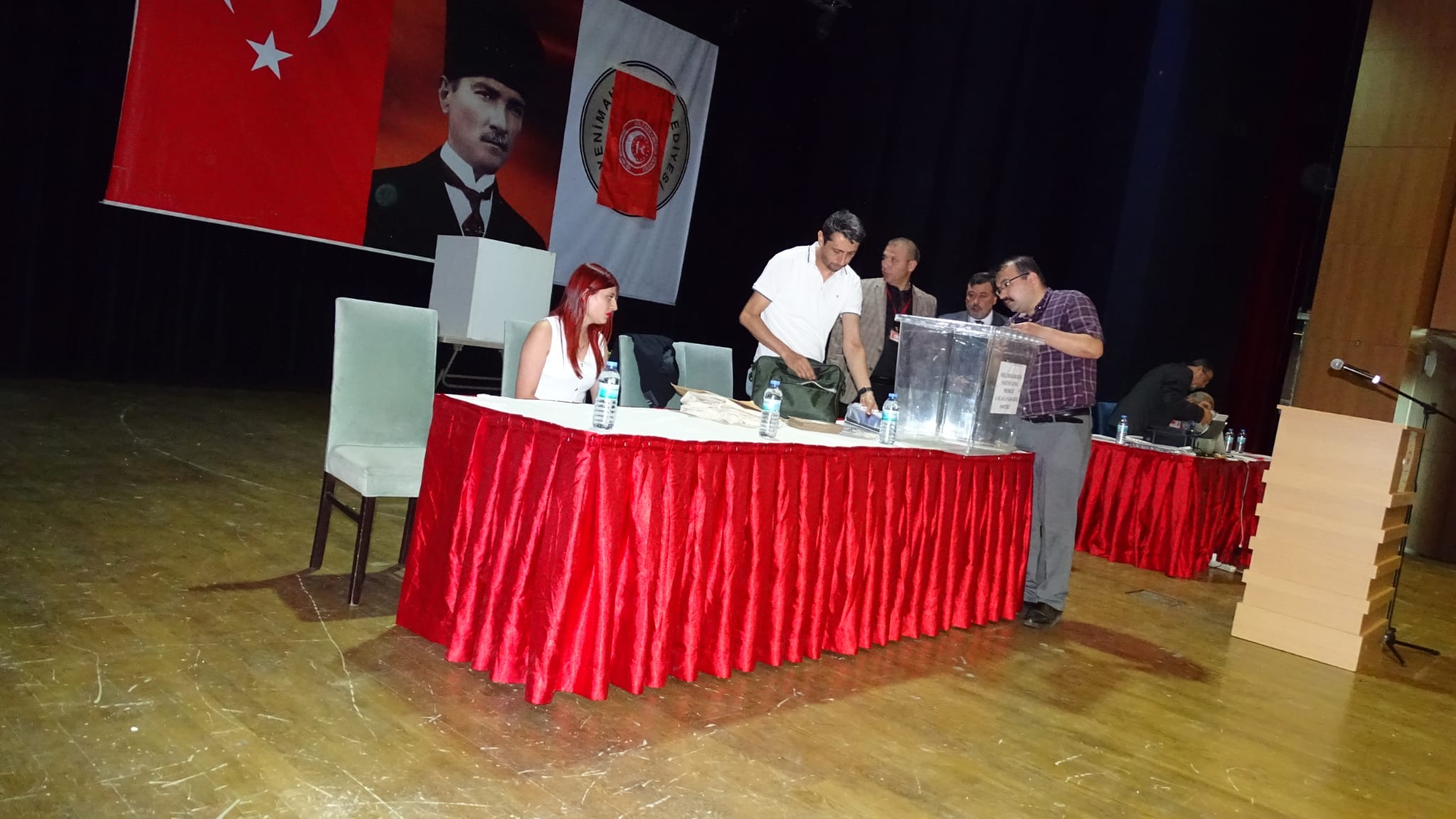 8adaf45e-2a13-4334-bffc-c563169bc007